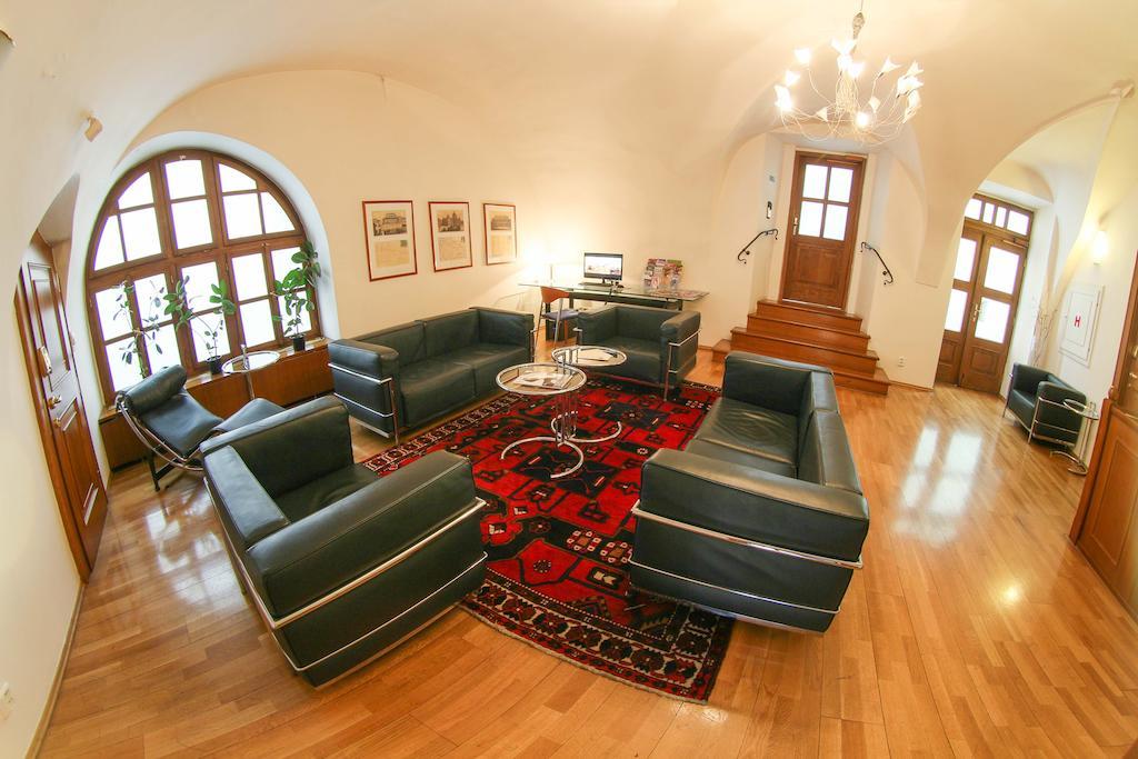 Rezidence Lundborg Hotel Prague Ngoại thất bức ảnh