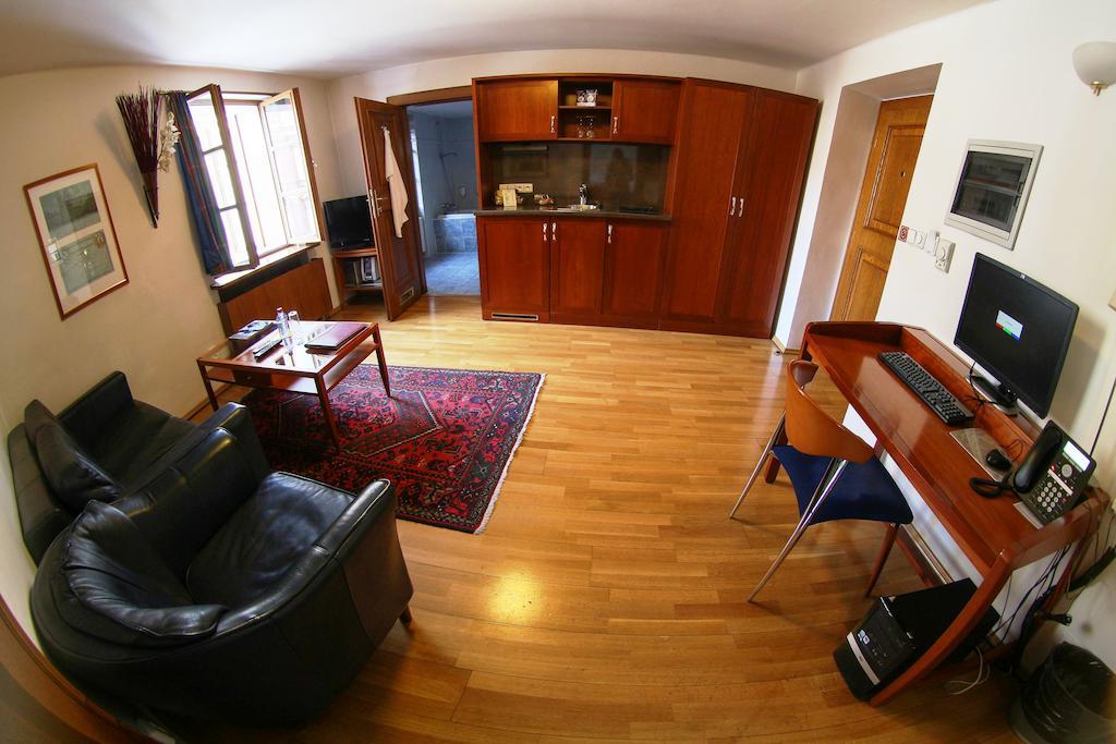 Rezidence Lundborg Hotel Prague Ngoại thất bức ảnh