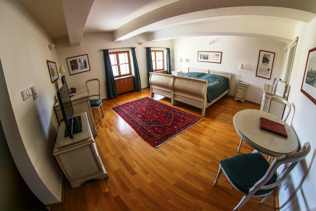 Rezidence Lundborg Hotel Prague Ngoại thất bức ảnh